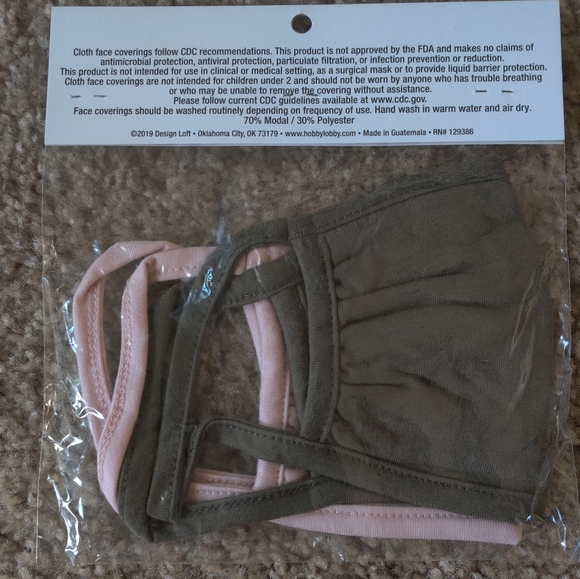 🆕 Lot of 6 Adult Cloth reusable face masks (2/$15) - Picture 5 of 9